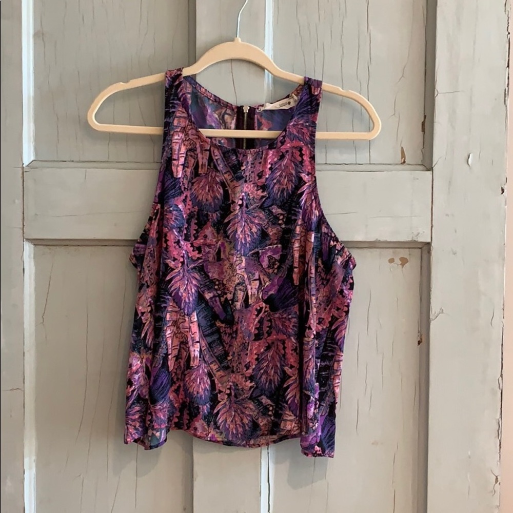 Vibrant Tank Top with Cute Zipper Detail on Back